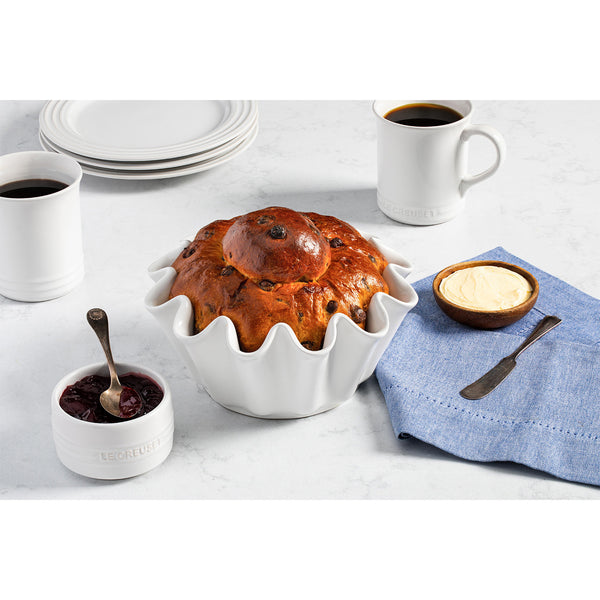 Le Creuset 1.4 QT. Ruffle Brioche Dish - White