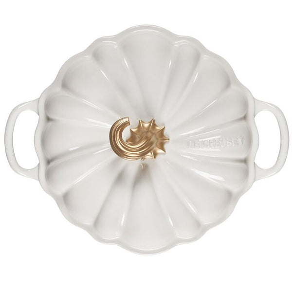 Le Creuset Signature 4-qt Pumpkin Cocotte - White with Gold Knob