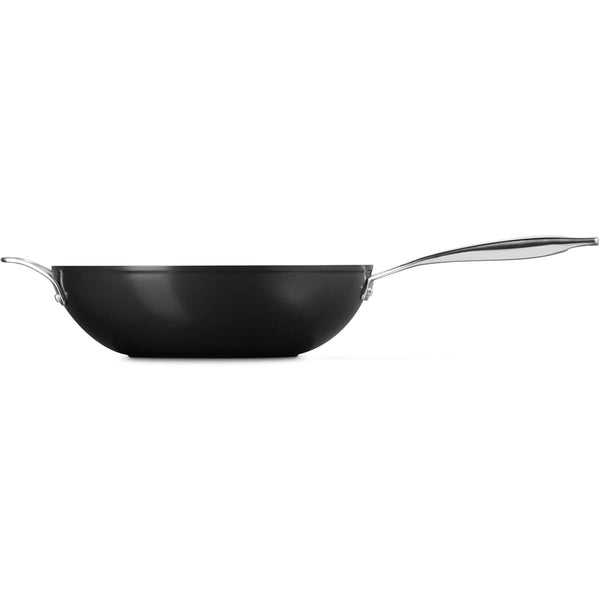 Le Creuset 4.9 qt. Essential Non-stick Ceramic Stir-fry Pan with Glass Lid 4.9 qt.