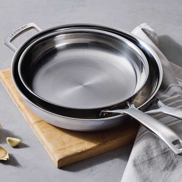 Le Creuset  2 Piece Set Classic Stainless Steel (9.5" & 11" Fry Pan)