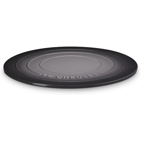 Le Creuset 15" Round Pizza Stone 15 in Oyster