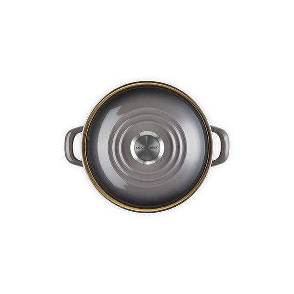 Le Creuset 3.8 qt. Petite Stockpot - Oyster