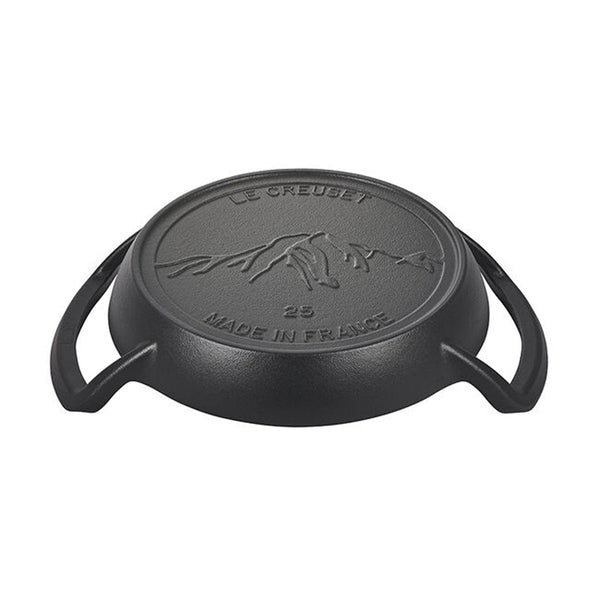 Le Creuset 10" Alpine Outdoor Collection - Skillet (Matte Black)