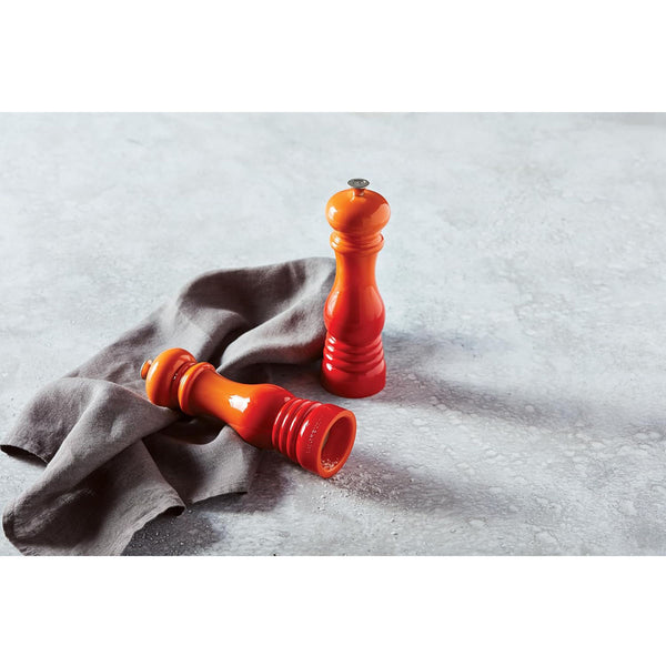 Le Creuset 8" x 2 1/2" each Salt And Pepper Mill Set - Flame