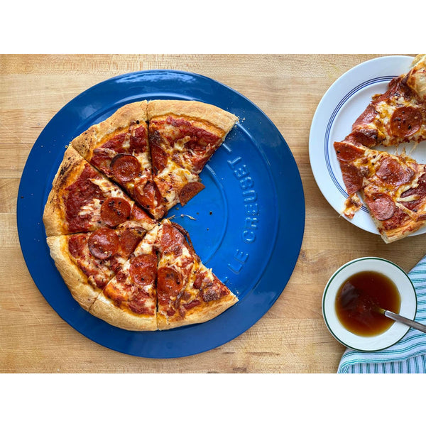 Le Creuset 15" Round Pizza Stone - Marseille