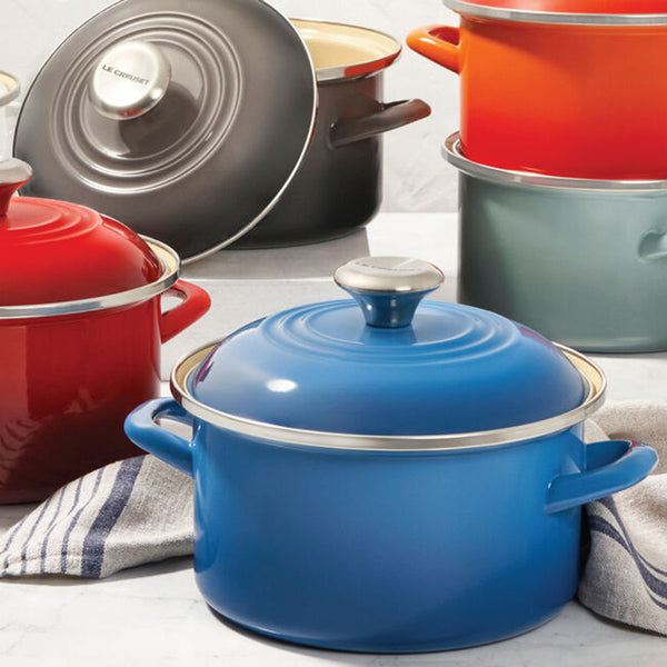 Le Creuset 3.8 qt. Petite Stockpot - Oyster
