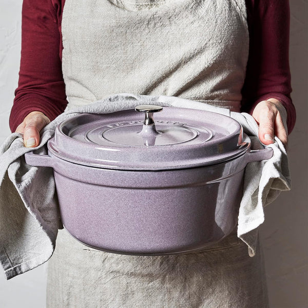 STAUB  5.5-QT ROUND DUTCH OVEN - LILAC