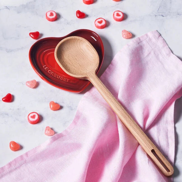 Le Creuset 5" Heart Spoon Rest - Chiffon Pink
