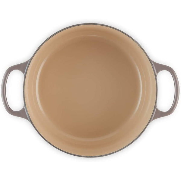 Le Creuset Round 4.5-Quart Dutch Oven - Oyster