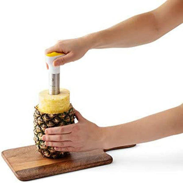 Chef'n Twist'n Core Pineapple Corer Tool, Double Edged Blade, Yellow