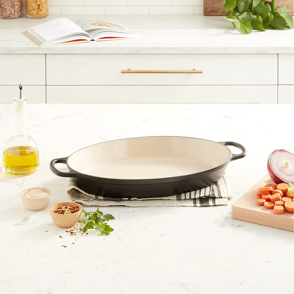 Le Creuset 3 qt. Signature Oval Baker - Licorice