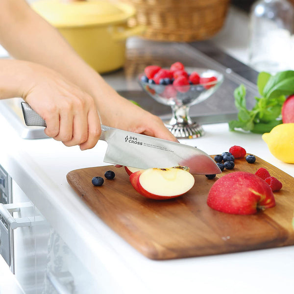 Chroma DIA Cross by Kasumi 6.5" Santoku