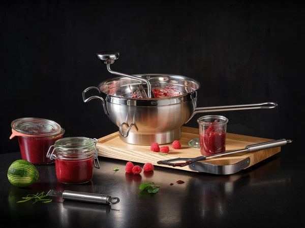 Rosle 17.5-Inch Passetout/Food Mill with Supplementary Handle