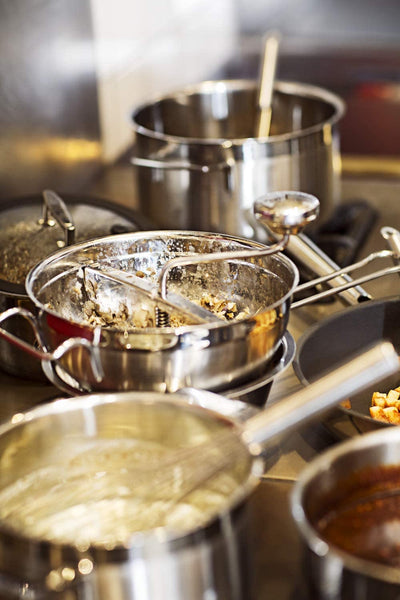 Rosle 17.5-Inch Passetout/Food Mill with Supplementary Handle