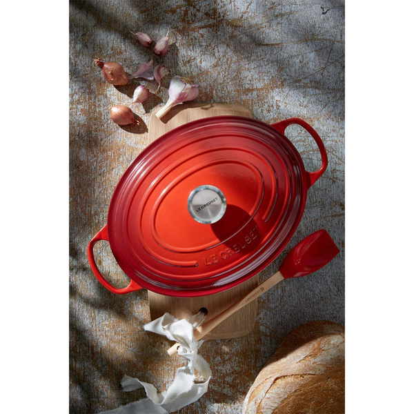 Le Creuset 9.5 qt. Signature Oval Dutch Oven - Cerise