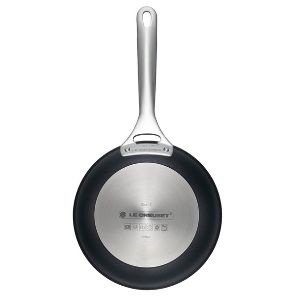 Le Creuset Toughened Nonstick PRO 8" Fry Pan