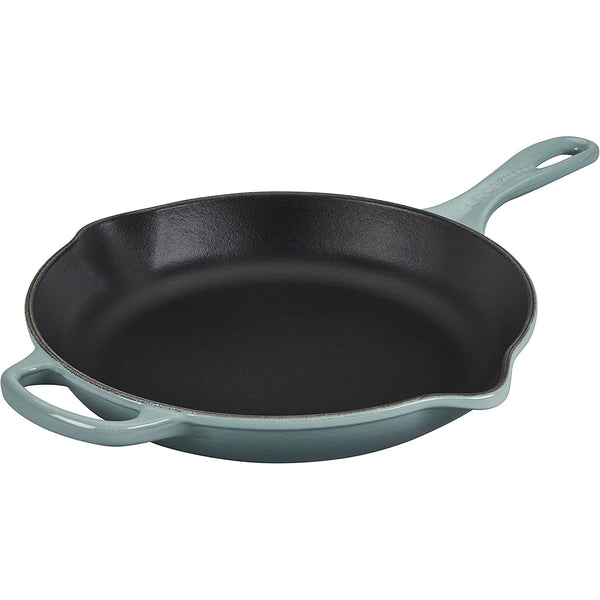 Le Creuset 9" Signature Iron Handle Skillet - Sea Salt